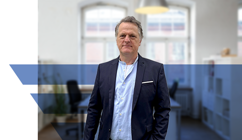 Portrait von Christian Berg der uniVersa Hauptagentur Grasbrunn