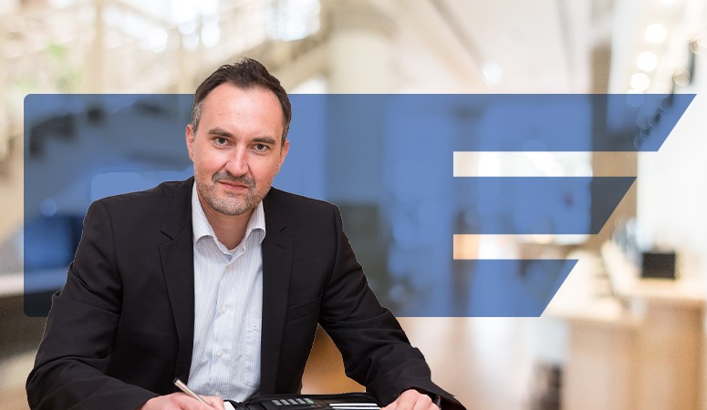 Portrait von René Umscheid aus der uniVersa Generalagentur Großheubach